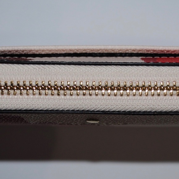 KATE SPADE WALLET - Picture 3 of 5